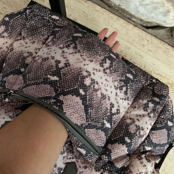 Stella & Dot crush it carry on - Picture 8 of 11